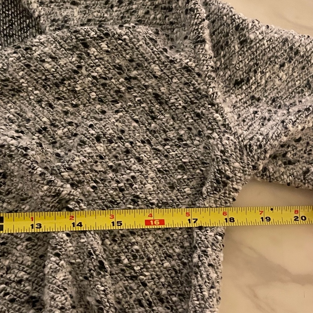 1.State Marled Gray Knit Wrap Style Dress Long Sleeve Back Zipper Size S - Picture 13 of 15